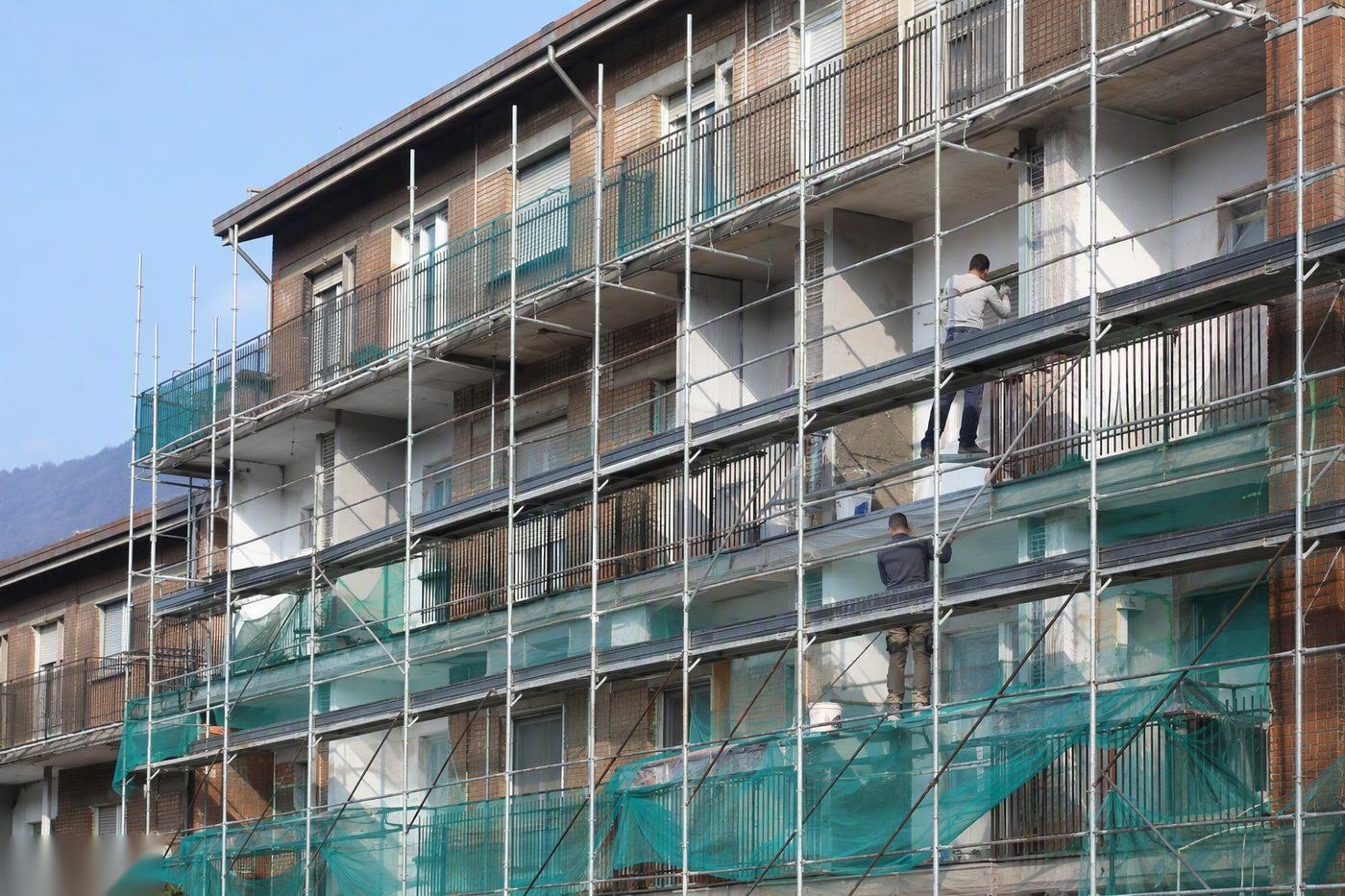 Rifacimento Balcone Condominiale in Brianza — intervento di Rifacimento Terrazzo Brianza